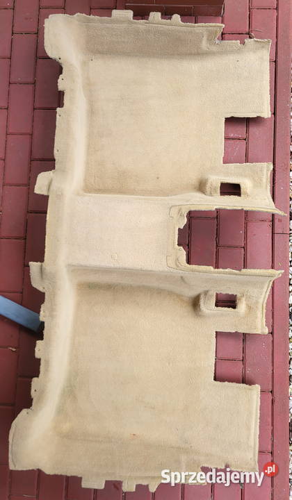 DYWANY WYKŁADZINY JASNE BEŻOWE MERCEDES SKLASA Poznań sprzedam