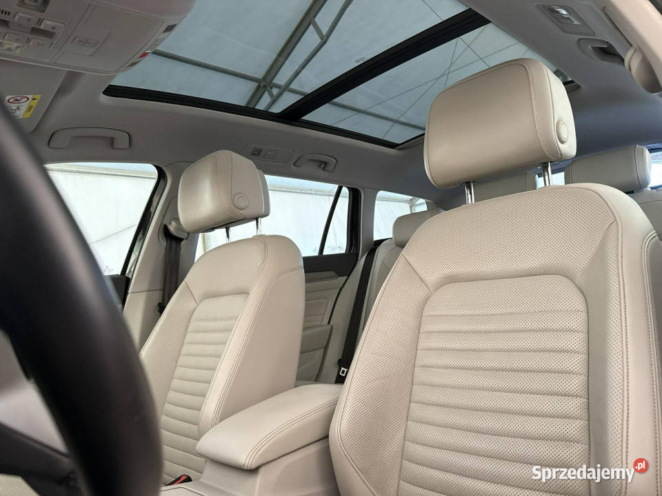 Volkswagen Passat 20 TDI 150 Elegance Salon FVat kurtyny powietrzne Warszawa