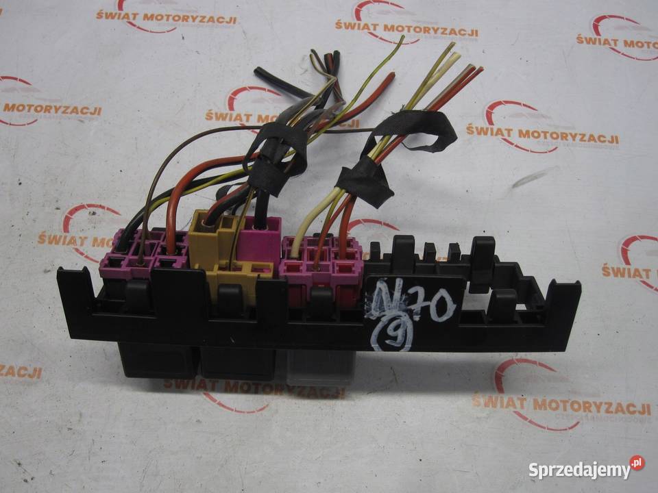 VOLKSWAGEN TIGUAN I 10r skrzynka bezpieczników Kielce sprzedam