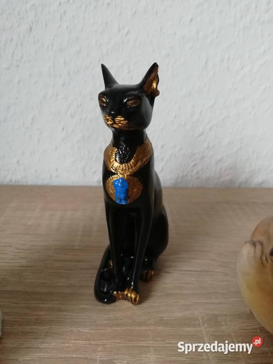 Ozdobne figurki Ropa