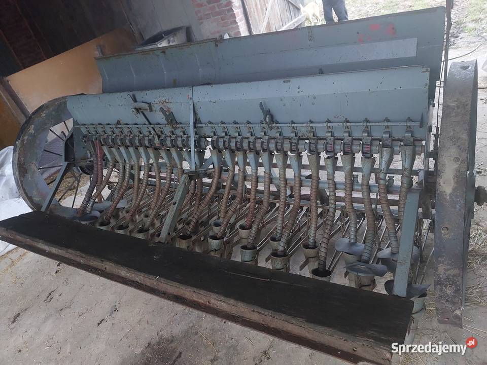 Siewnik konny 25m Maszyny rolnicze lubelskie Natalin