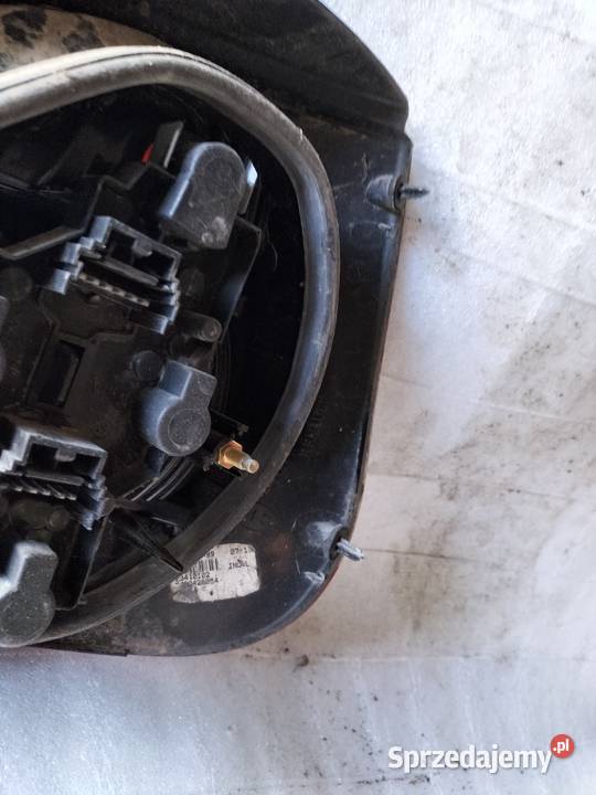 RENAULT SCENIC 1 Lampa tył lewa 23410102 osobowe Kamień-Kolonia