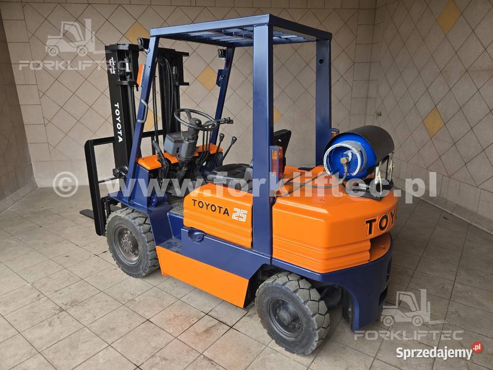Wózek widłowy TOYOTA 5FG25 TOYOTA 5FGF25 widlak Wózki widłowe Mysłowice sprzedam