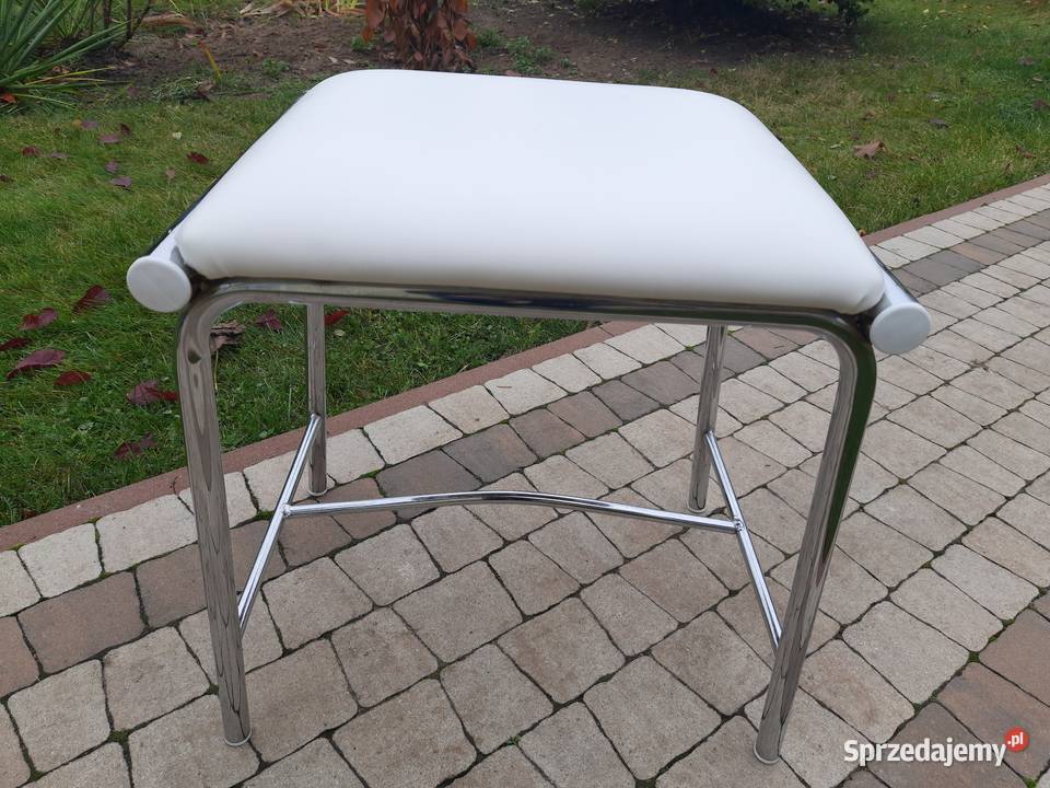 podnóżek w stylu Bauhaus wielkopolskie Mielnica Duża