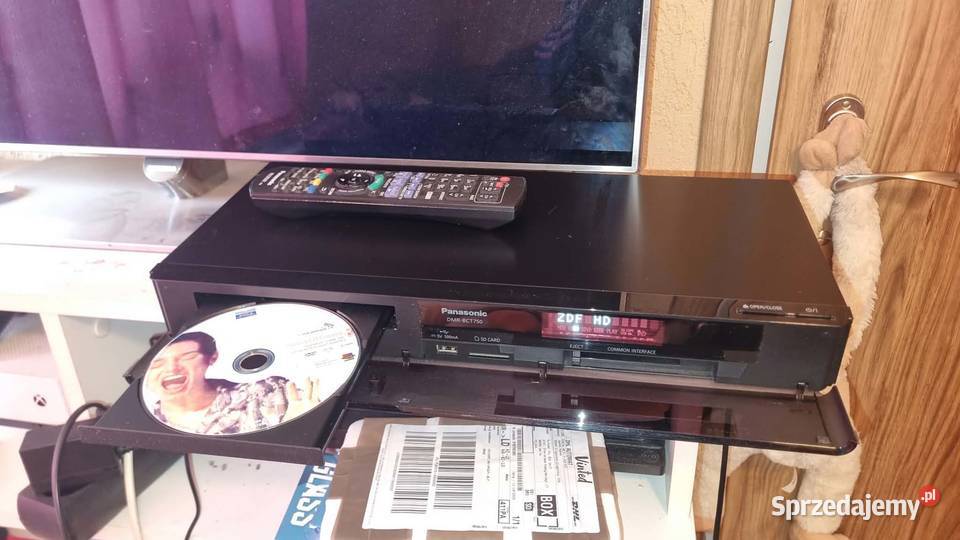 Nagrywarka Bluray DVD Panasonic DMRBCT750 USB Panasonic