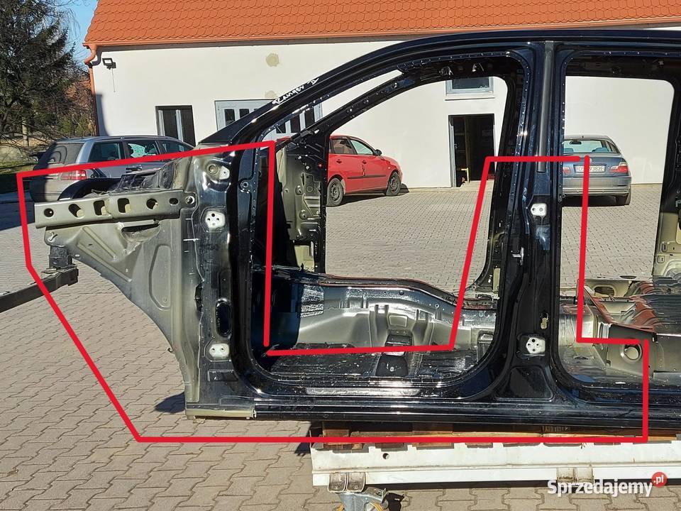 Ford Ranger VI 6 2024r PODŁUŹNICA ĆWIARTKA LEWY sprzedam