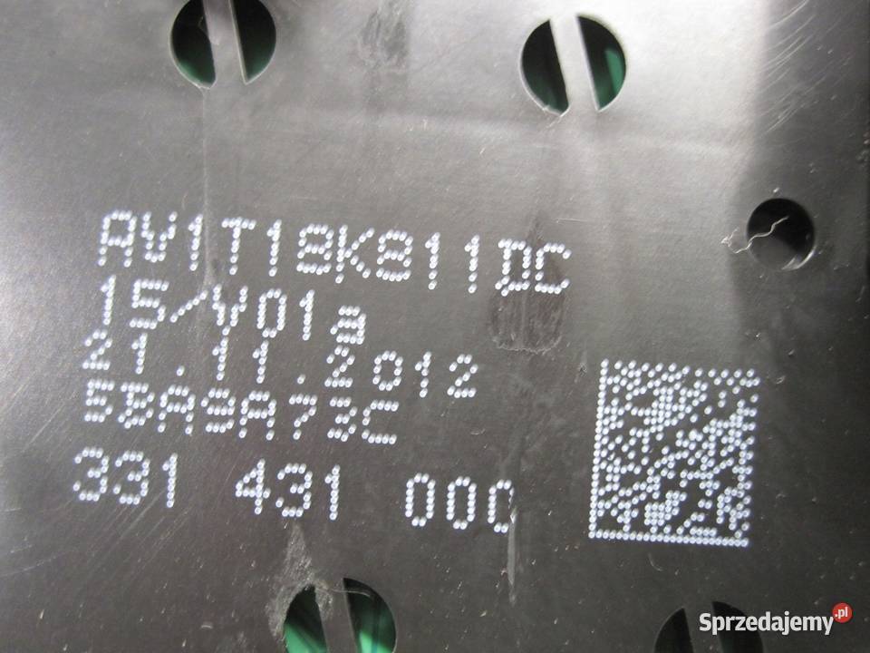 FORD B FIESTA 12r panel radia 8V1T18K811DC Kielce sprzedam