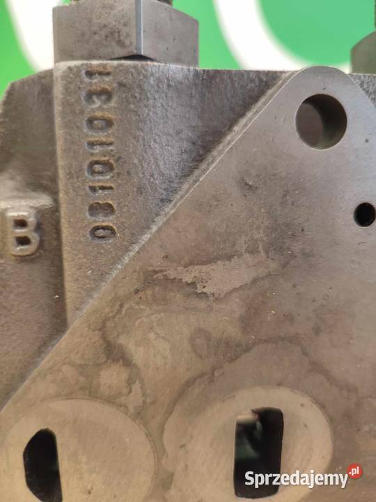 Blok rozdzielacza Holland LM 5060 Pozostałe Wilkowo sprzedam