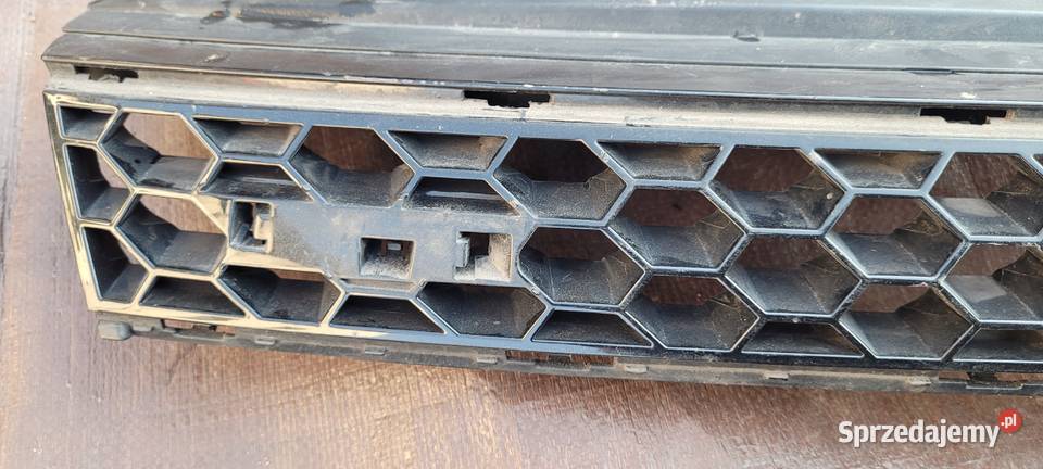 ATRAPA GRILL ZDERZAKA VW GOLF VI GTI Karoseria
