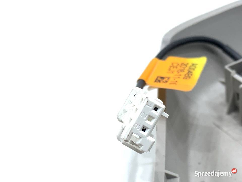 LAMPA SUFITOWA CITROEN C4 PICASSO II 9678124177 osobowe sprzedam