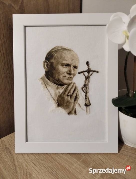 Haft krzyżykowy Jan Paweł II papież rękodzieło Olsztyn