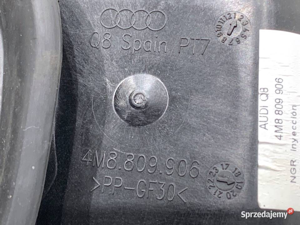 KLAPKA WLEWU PALIWA AUDI Q8 SUV Argusbraun