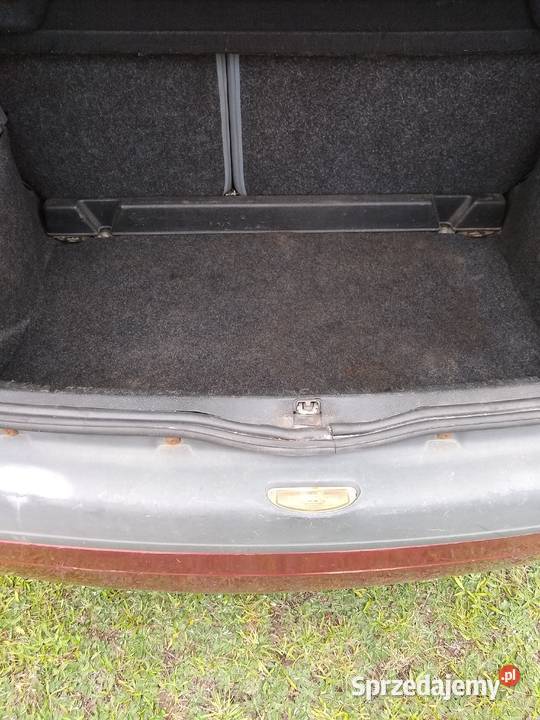 samochód osobowy 331415km Konopiska