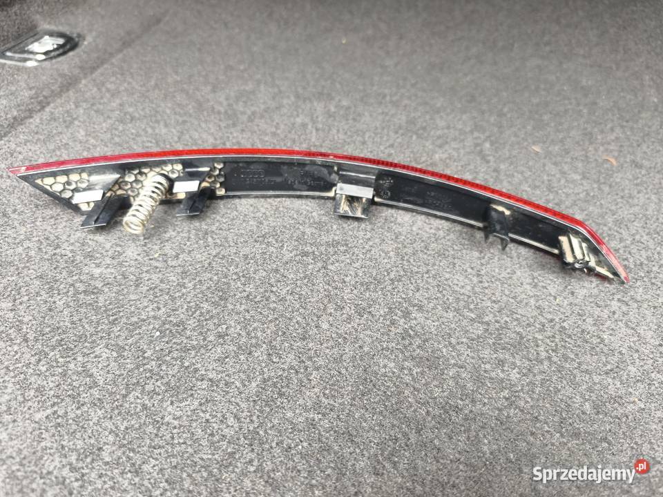 Odblask lewy zderzaka tylnego Audi A4 B9 Odblaski mazowieckie
