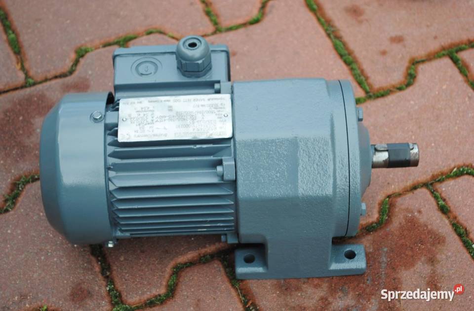 Motoreduktor 025kw 286obrmin Firmy SEW Kargowa