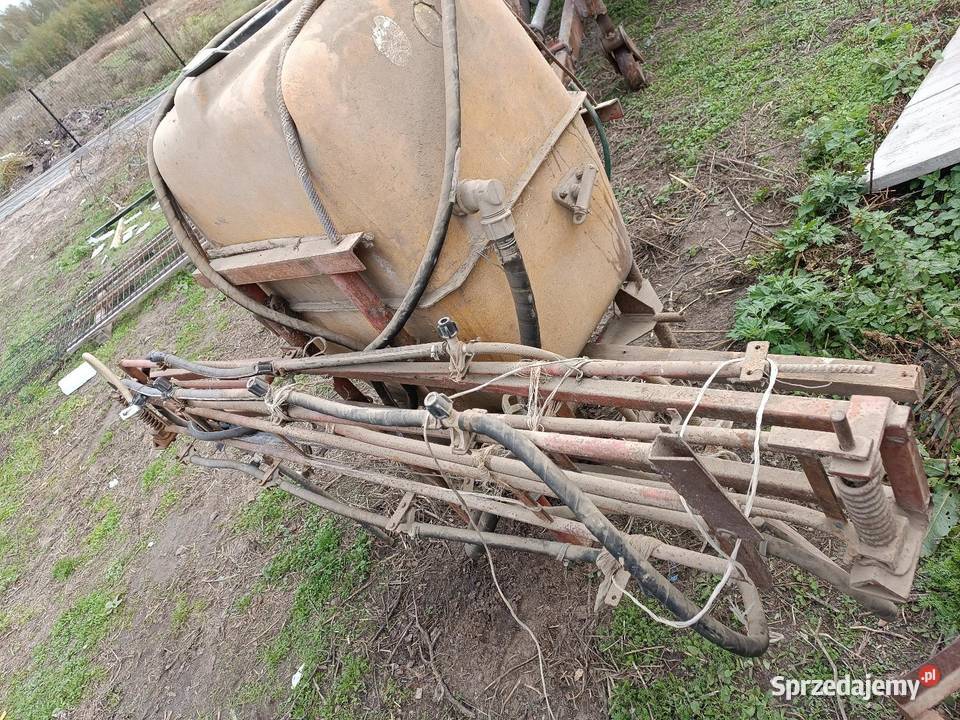 Opryskiwacz zawieszany mazowieckie Skrzynno