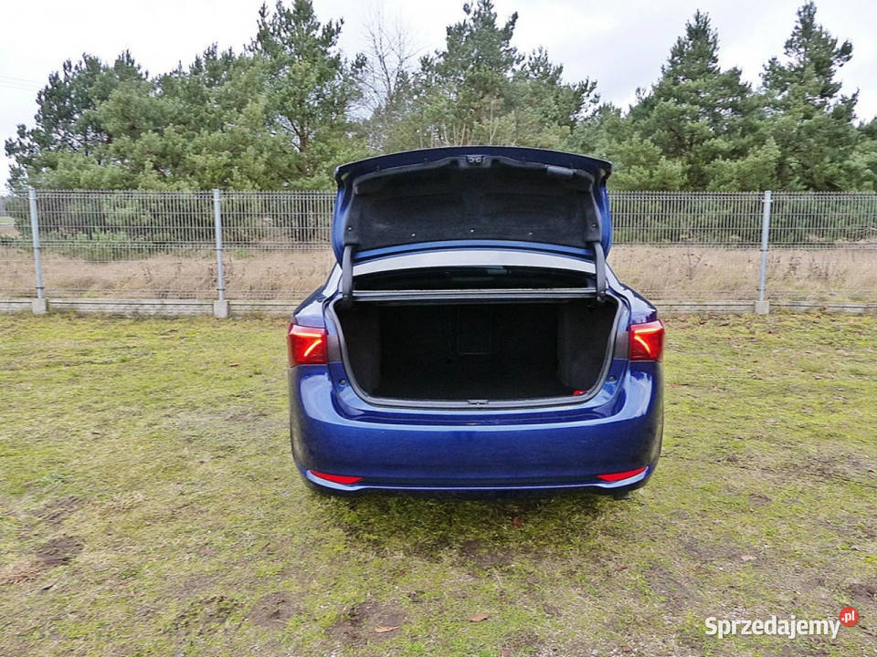 Toyota Avensis 20 światła do jazdy dziennej Piła