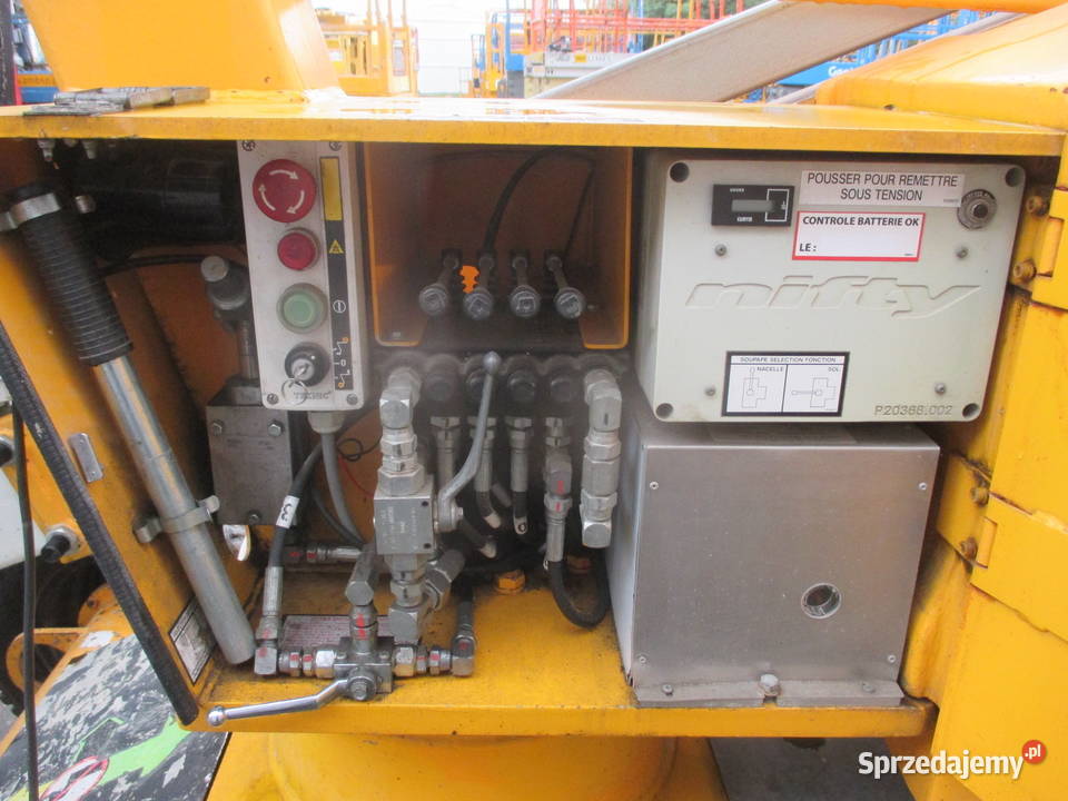 Podnośnik koszowy Niftylift HR12NE 12 m Maszyny budowlane wielkopolskie Pleszew sprzedam