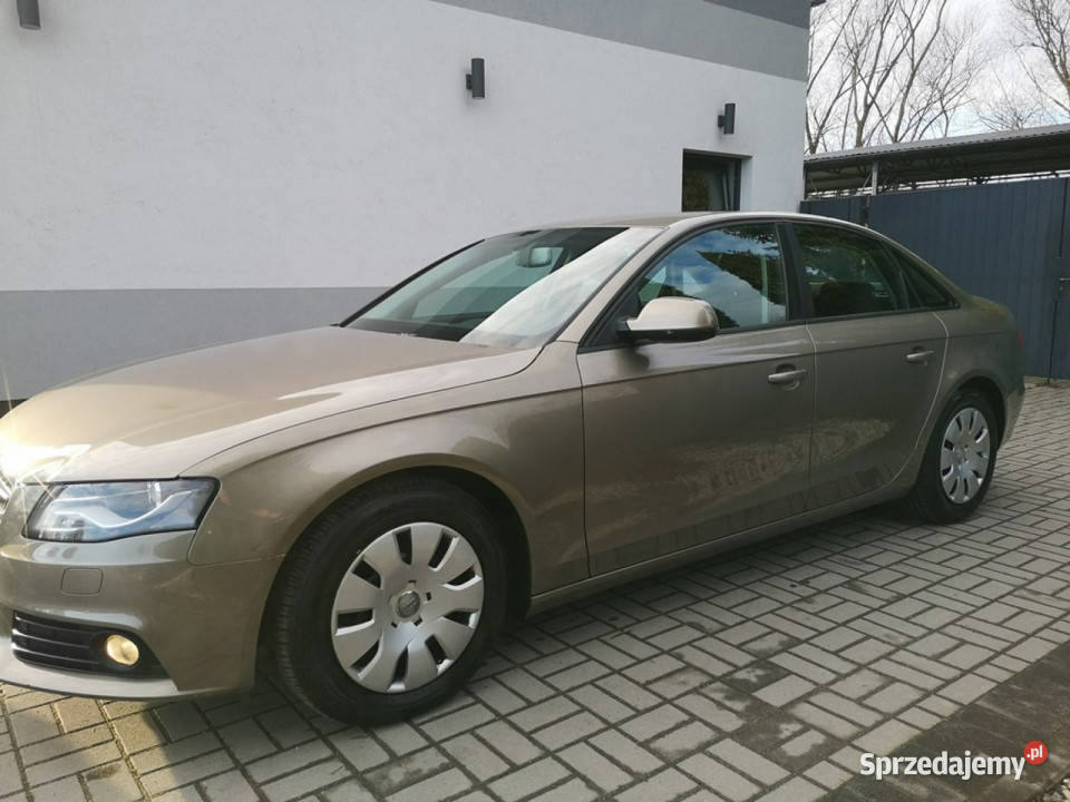 Audi A4 20TDI 136 Klimatronik Tempomat Ledy Bi czujnik zmierzchu Strzegom