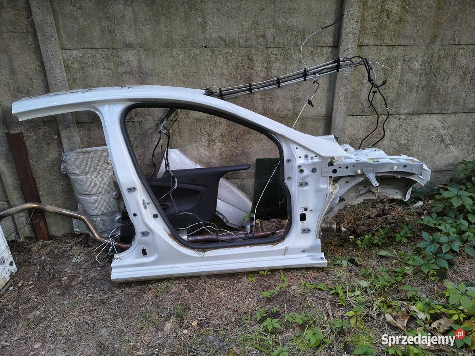 Renault Megane IV prog slupek prawy Progi Kielce