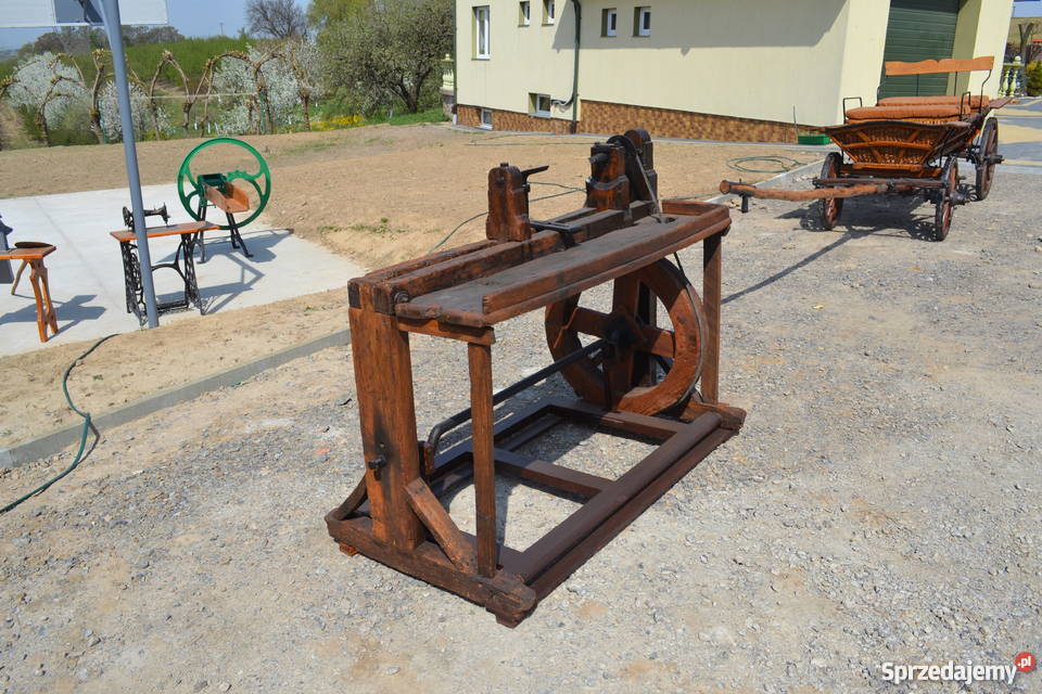 Wasąg pług tokarka śrutownik maszyna do szycia i Klimontów sprzedam