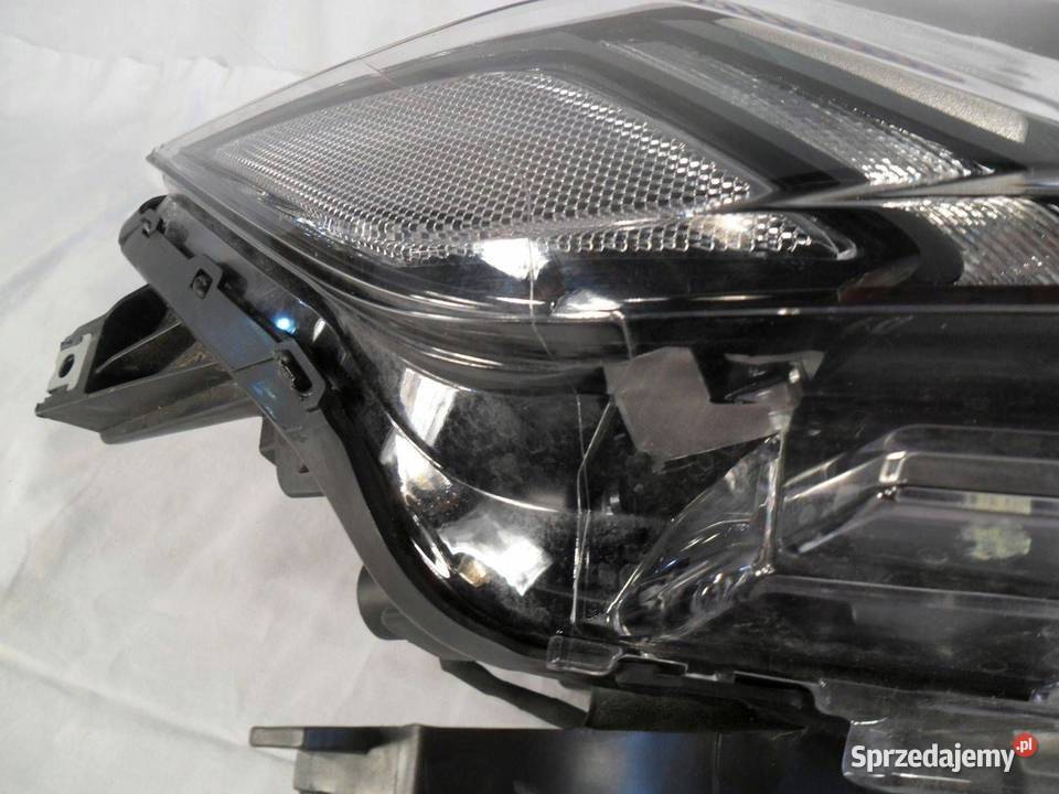 Reflektor Przód strona prawa Mitsubishi sprzedam