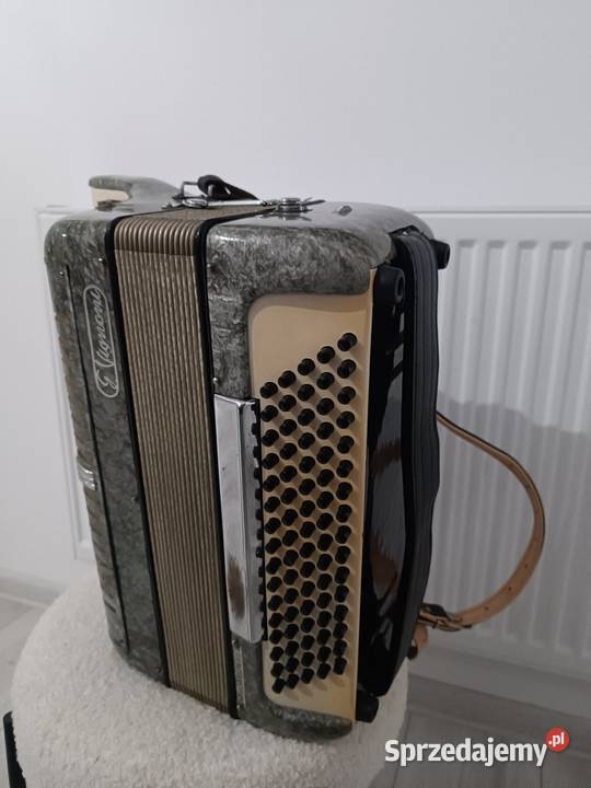 Akordeon włoski G vignoni 80 basów Dębica