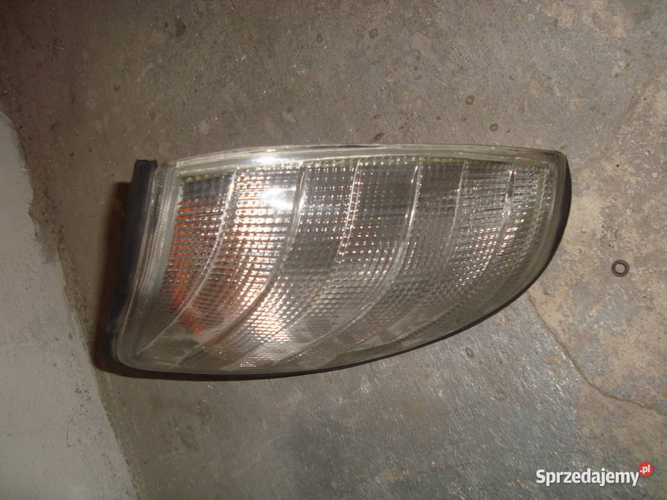 migacz kierunkowskaz przedni lewy Mercedes W140 śląskie Tarnowskie Góry