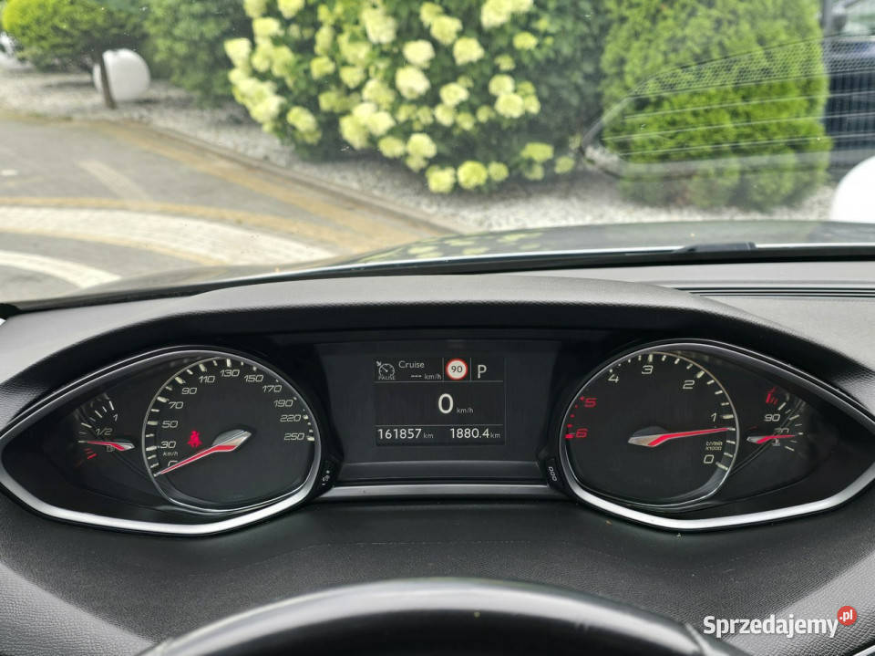 Peugeot 308 15 BlueHDi 130 Nawigacja Iwłaściciel światła przeciwmgielne Skępe
