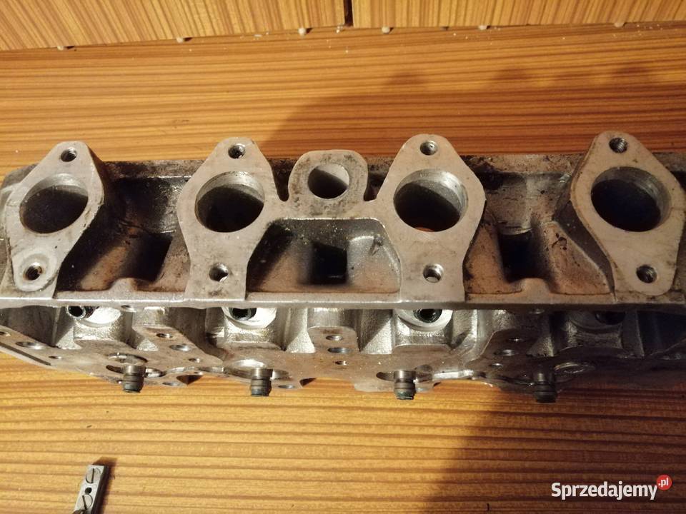 Polonez Borewicz Fiat 125p głowica silnika 15 16 osobowe Pionki