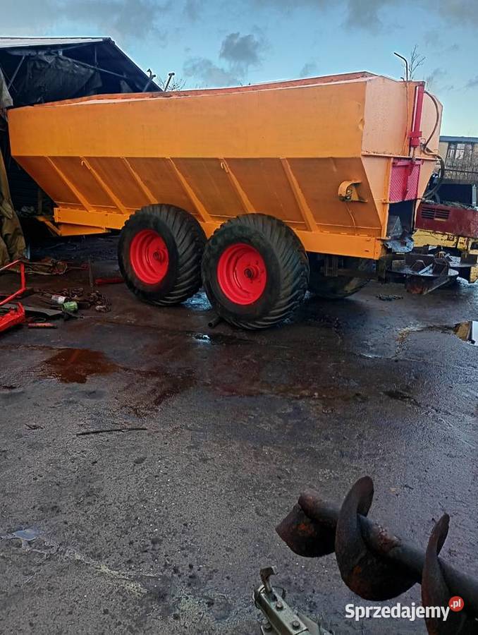 Rozsiewacz nawozów amazone Rozrzutnik Węgorzewo