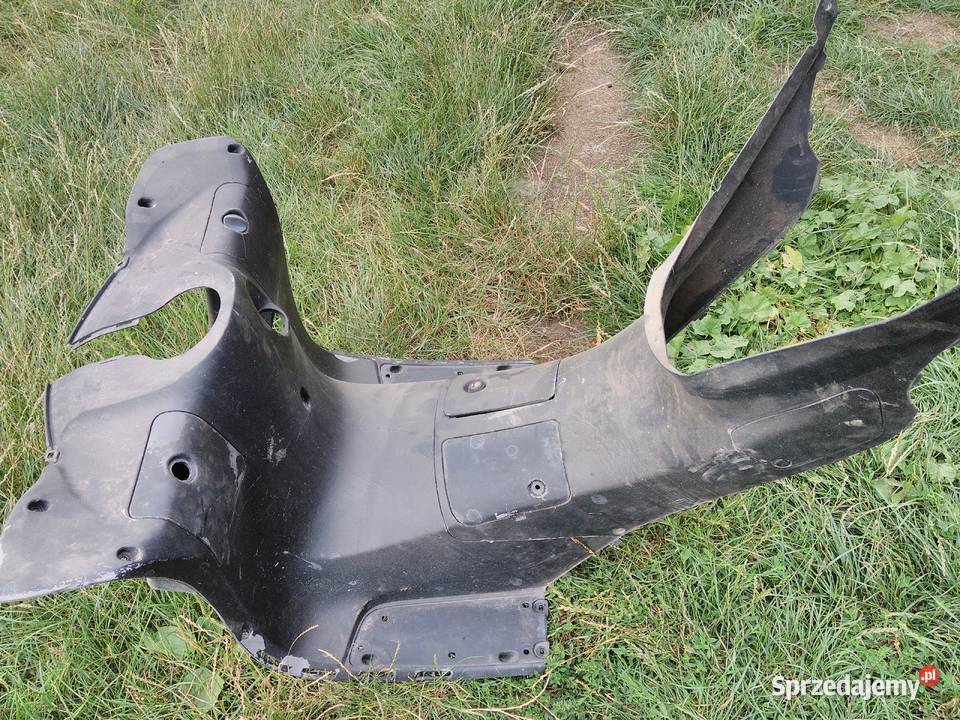 Honda Pantheon 2T 1253 1998r obudowa osłona Świdnica