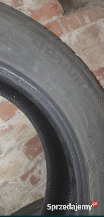 Przedmiotem sprzedaży jest opona marki Barum