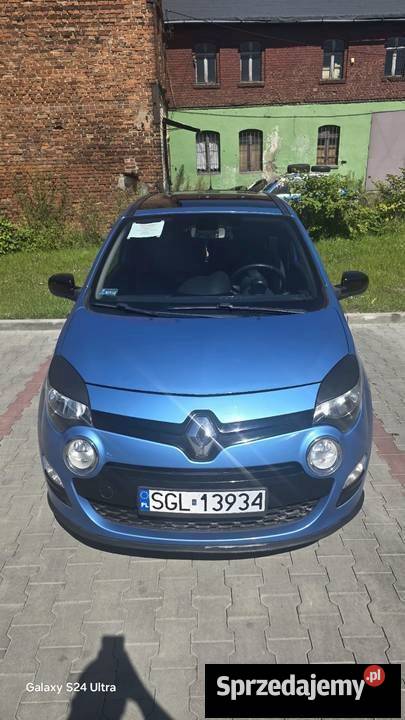Renault Twingo 2 12 benzyna 75 2013r manualna śląskie Knurów sprzedam