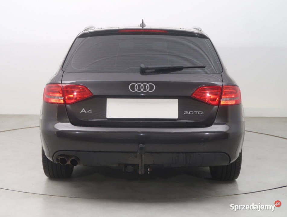 Audi A4 20 TDI manualna