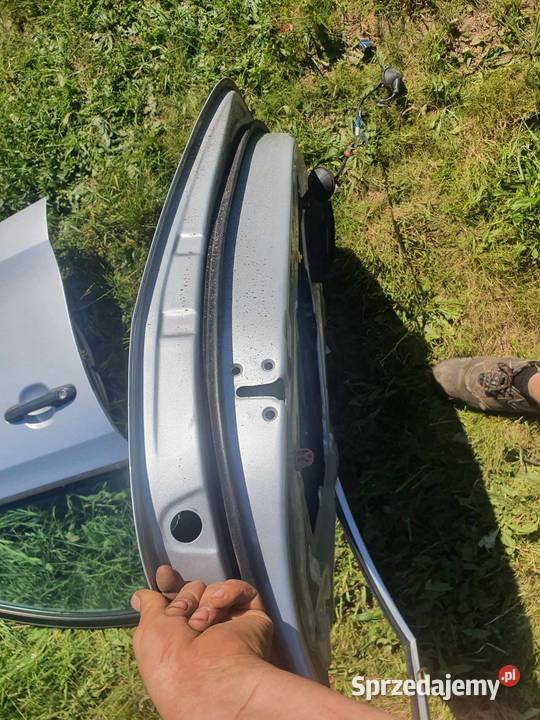 Drzwi lewe przednie lewy przód Hyundai I30 0612 osobowe