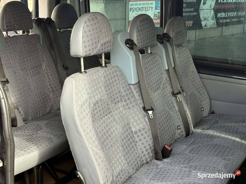 Wynajem busa 9 osobowego Wynajem pojazdów Łowicz