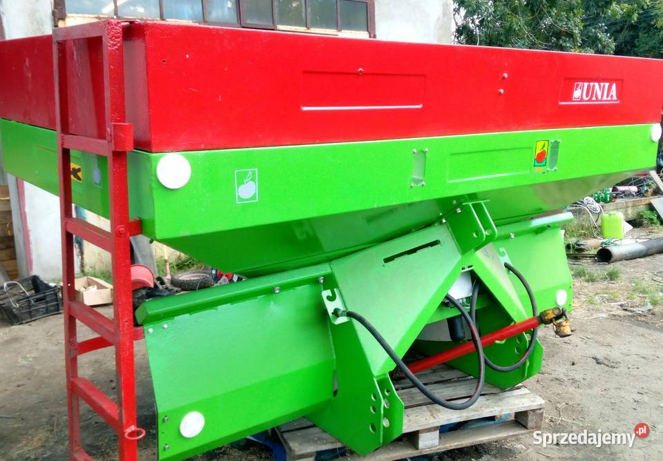 Rozsiewacz UNIA BRZEG MXL 3000 KOMPUTER N041 MS nieuszkodzony sprzedam