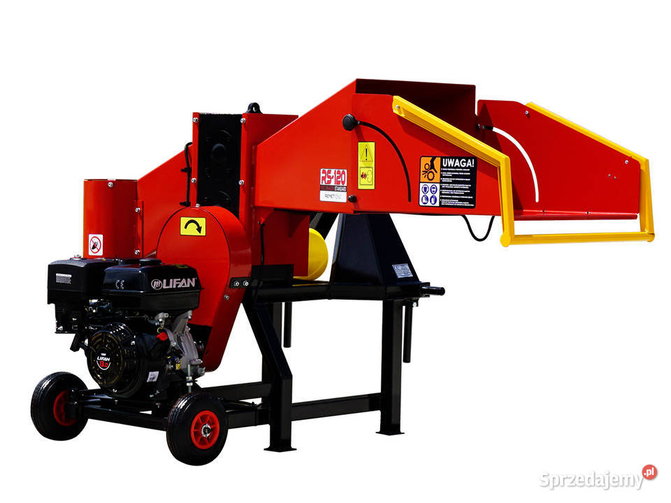 Rębak Spalinowy RS120 Silnik o mocy 15 WOM Lubin