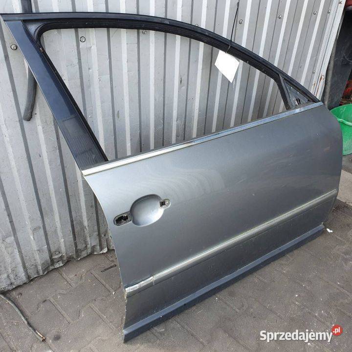 DRZWI PRAWE PRZÓD VOLKSWAGEN PASSAT B5 LIFT LD7W Pozostałe Lipno