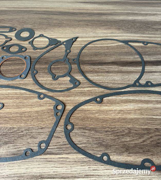 NOWE POLSKIE USZCZELKI SILNIKA SHL M11 Bielsko-Biała