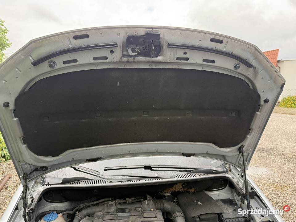 Touran 2009 r 14 tsi na części Pabianice