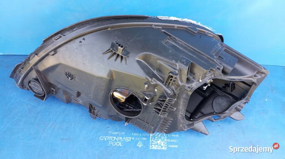 LAMPA LEWY PRZÓD EUROPA XENON PORSCHE CAYMAN osobowe Nowy Tomyśl