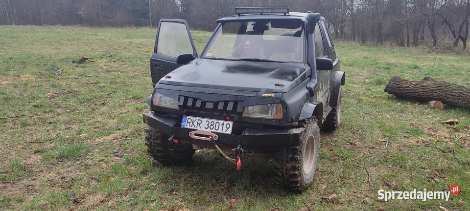 Suzuki Vitara 16 manualna podkarpackie Brzozów
