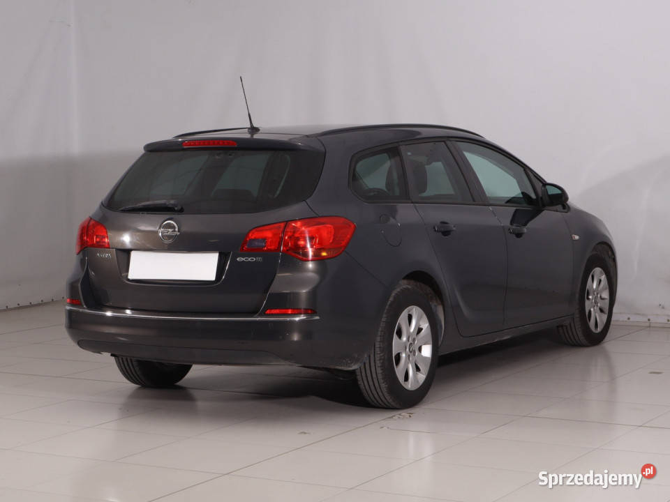 Opel Astra 14 T Piaseczno
