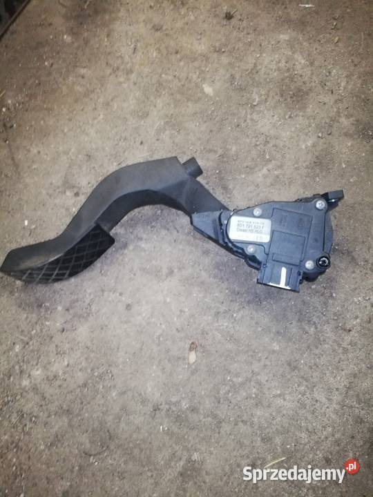 Audi a4 b5 potenciometr gazu OE 8D1721523F Jaworzno