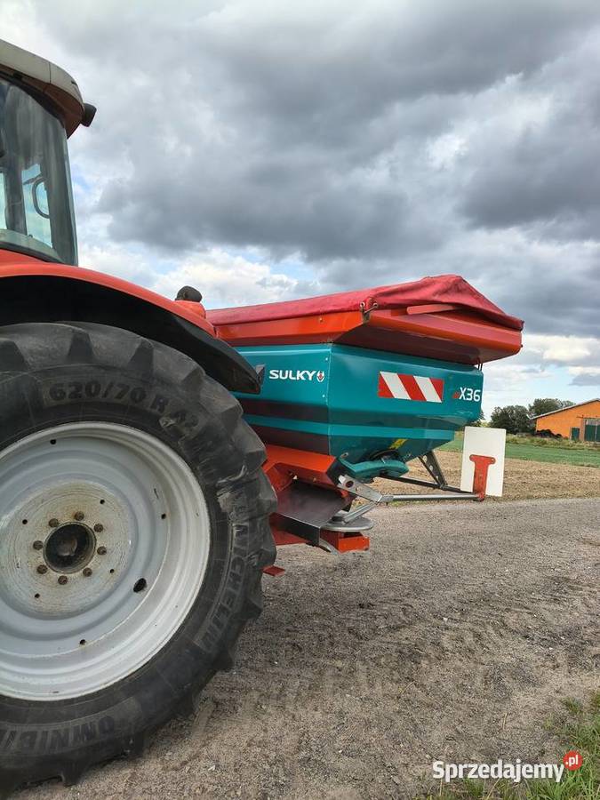 Rozsiewacz Sulky x36 Rolnictwo mazowieckie Cielemęc