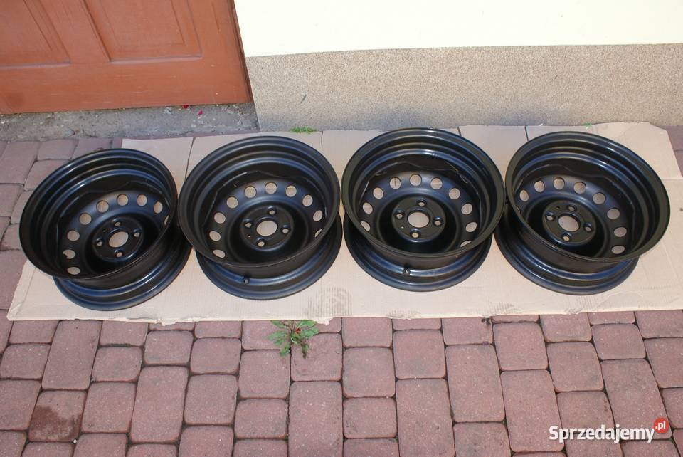 Felgi 14 i 15 4x100x541 ET42 ET52 ET47 Hyundai Dynów