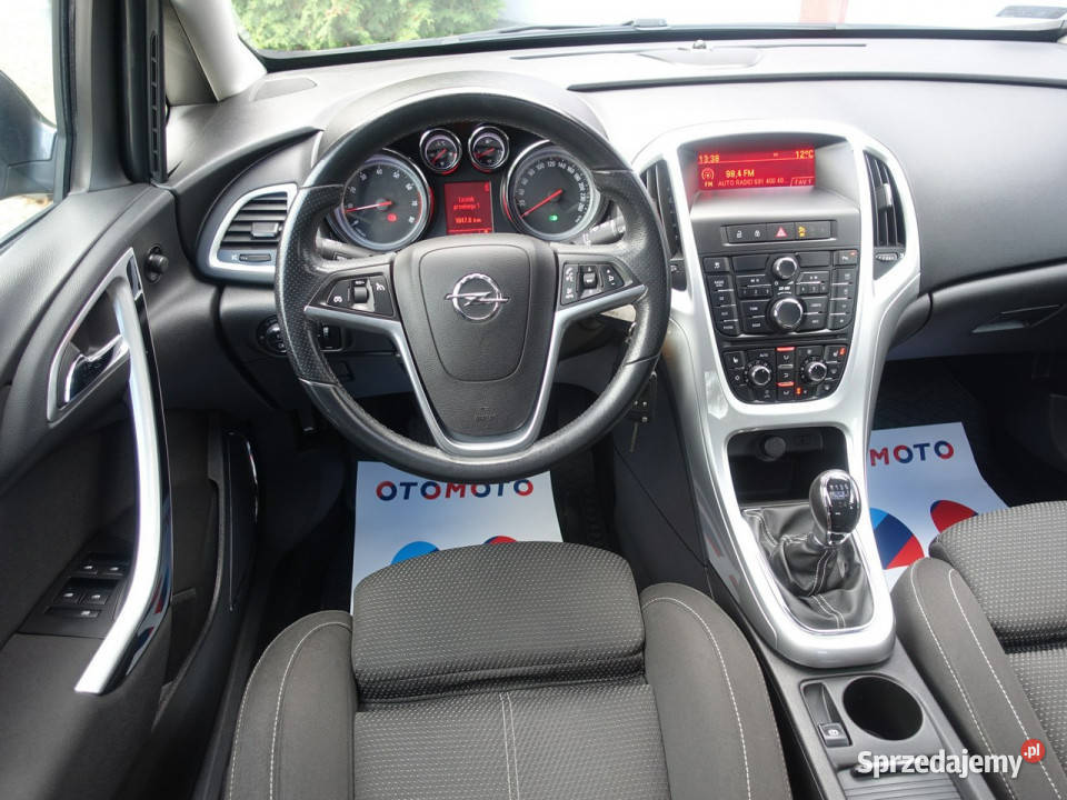 Opel Astra 16T Klimatronik Alu Światła dzienne Częstochowa sprzedam