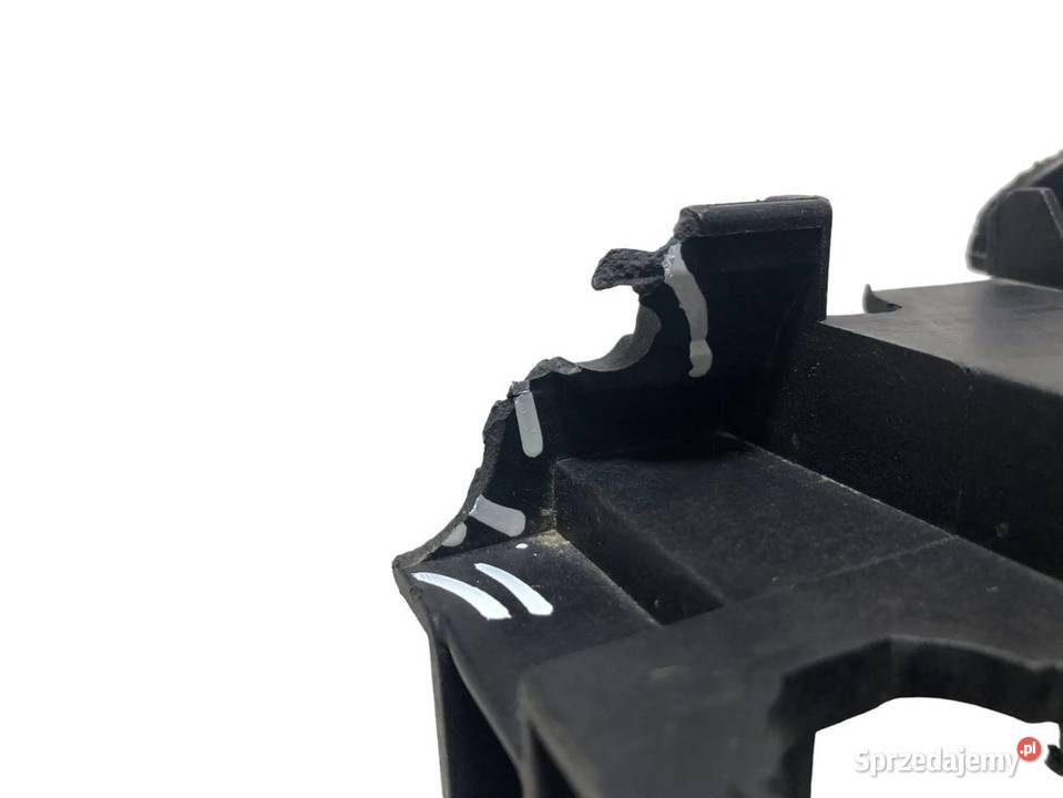 FORD FIESTA VIII MK8 082017 PAS PRZÓD PRZEDNI osobowe Skarżysko-Kamienna